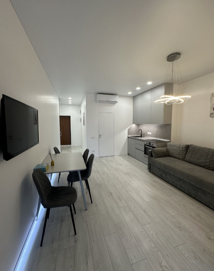 Квартира в Морехiдномe пер.