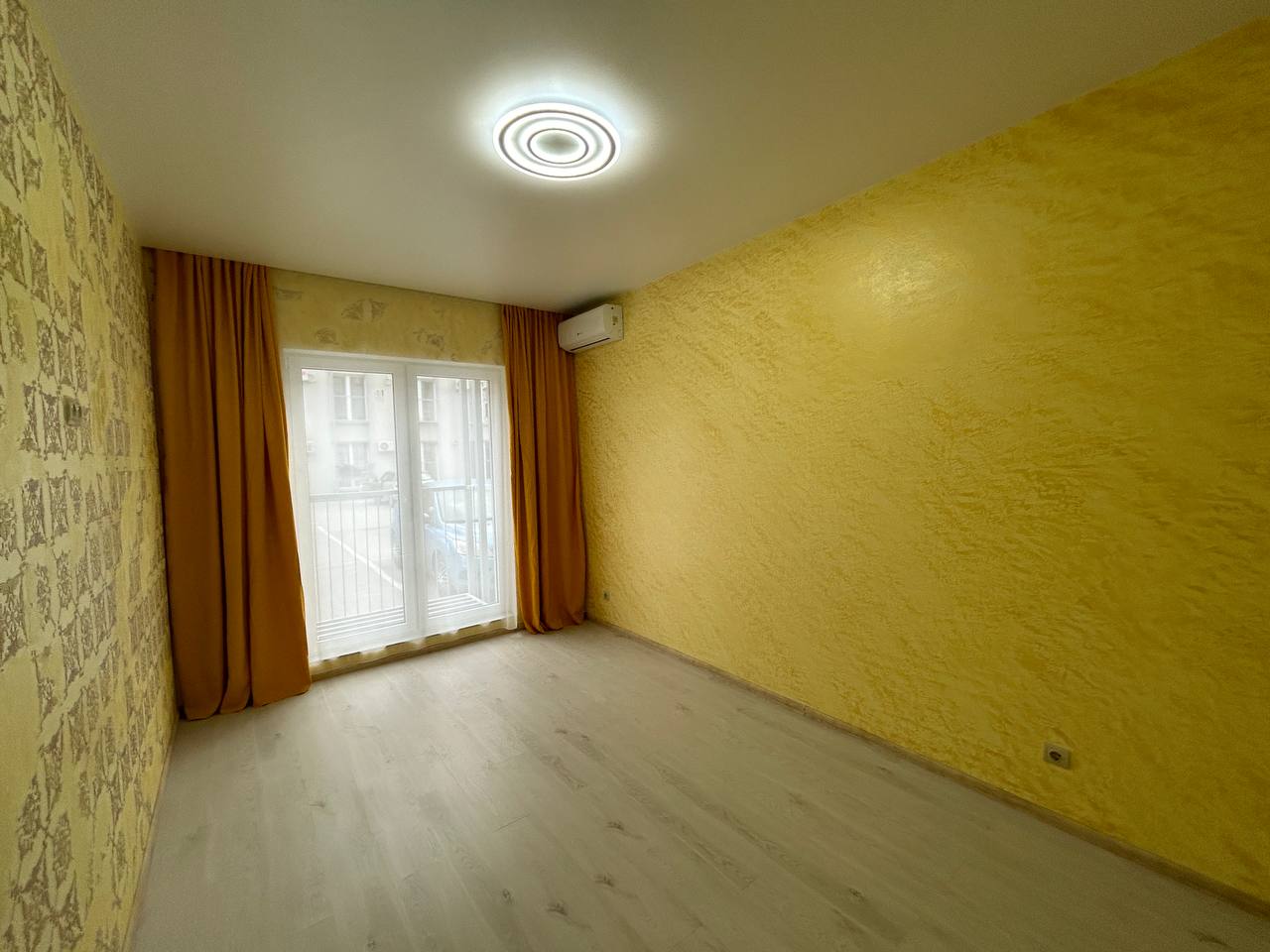 Квартира на Промислова (Боровського М) вул.