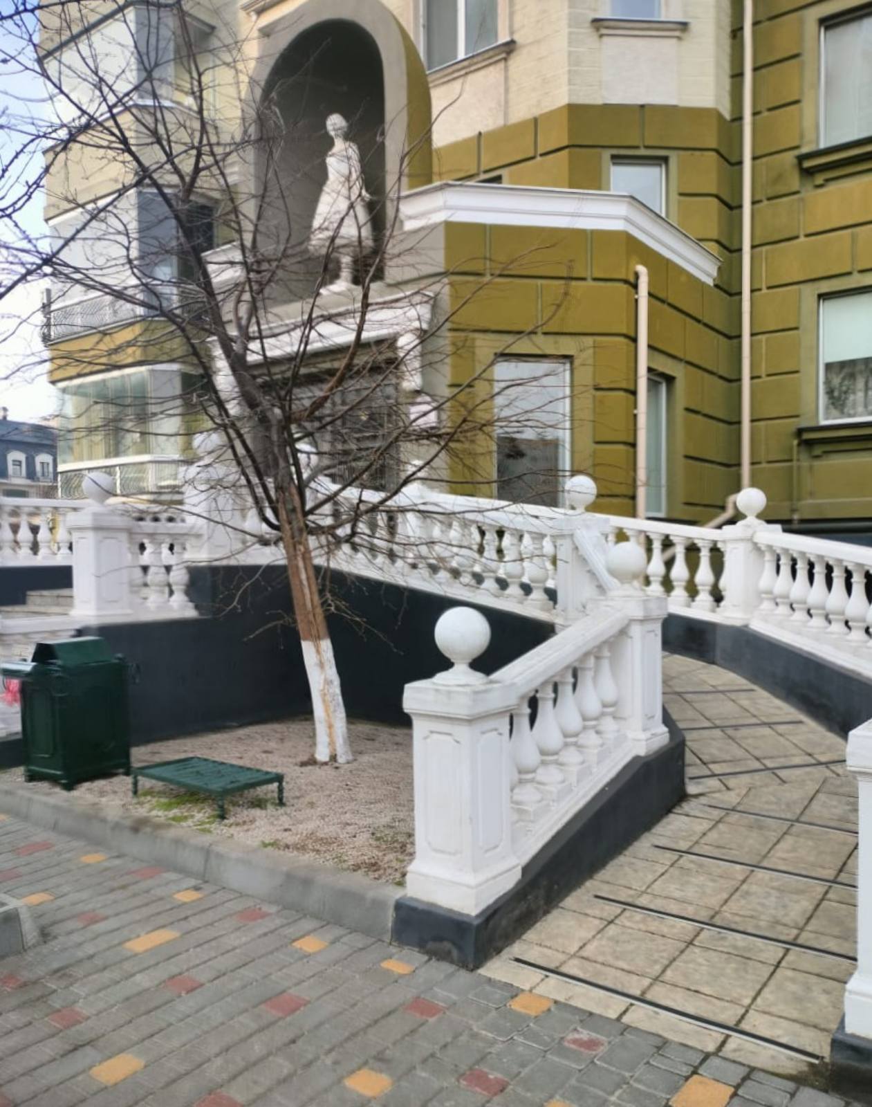 У продажу 3-х кім квартира в ЖК Зелений мис з дорогим продажем ремонтом та меблями