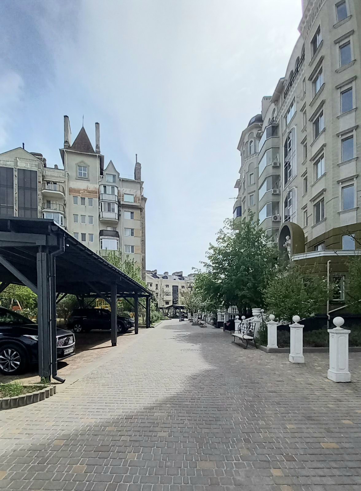 У продажу 3-х кім квартира в ЖК Зелений мис з дорогим продажем ремонтом та меблями