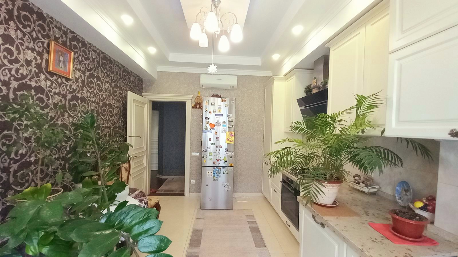 У продажу 3-х кім квартира в ЖК Зелений мис з дорогим продажем ремонтом та меблями