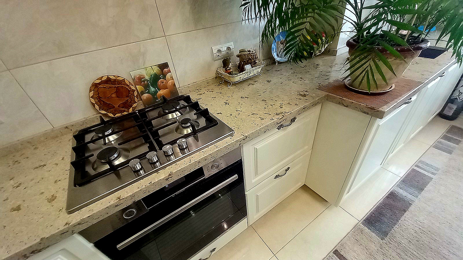 У продажу 3-х кім квартира в ЖК Зелений мис з дорогим продажем ремонтом та меблями