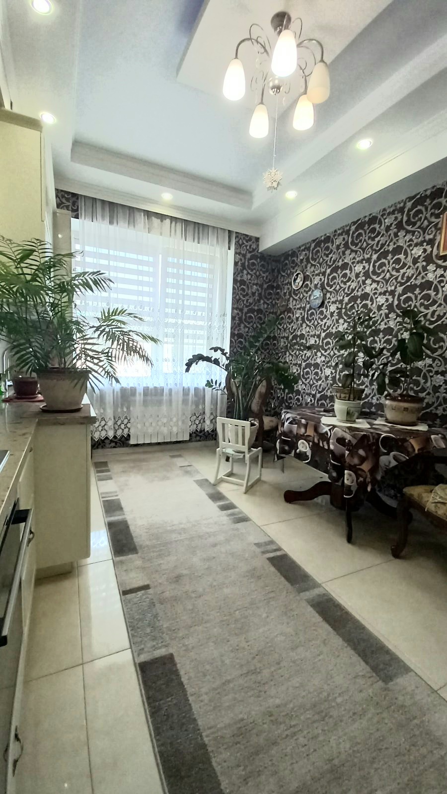 У продажу 3-х кім квартира в ЖК Зелений мис з дорогим продажем ремонтом та меблями