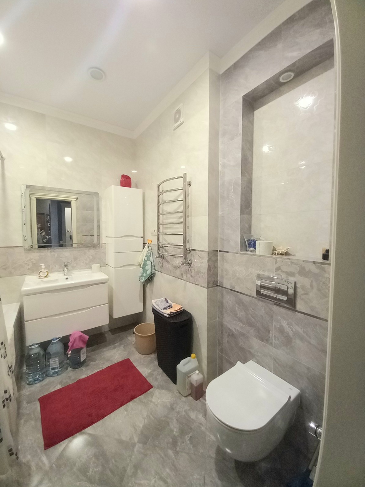 У продажу 3-х кім квартира в ЖК Зелений мис з дорогим продажем ремонтом та меблями