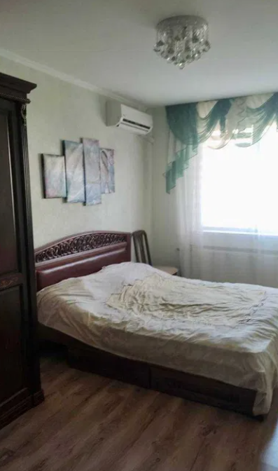 Квартира на Шота Руставелі вул.