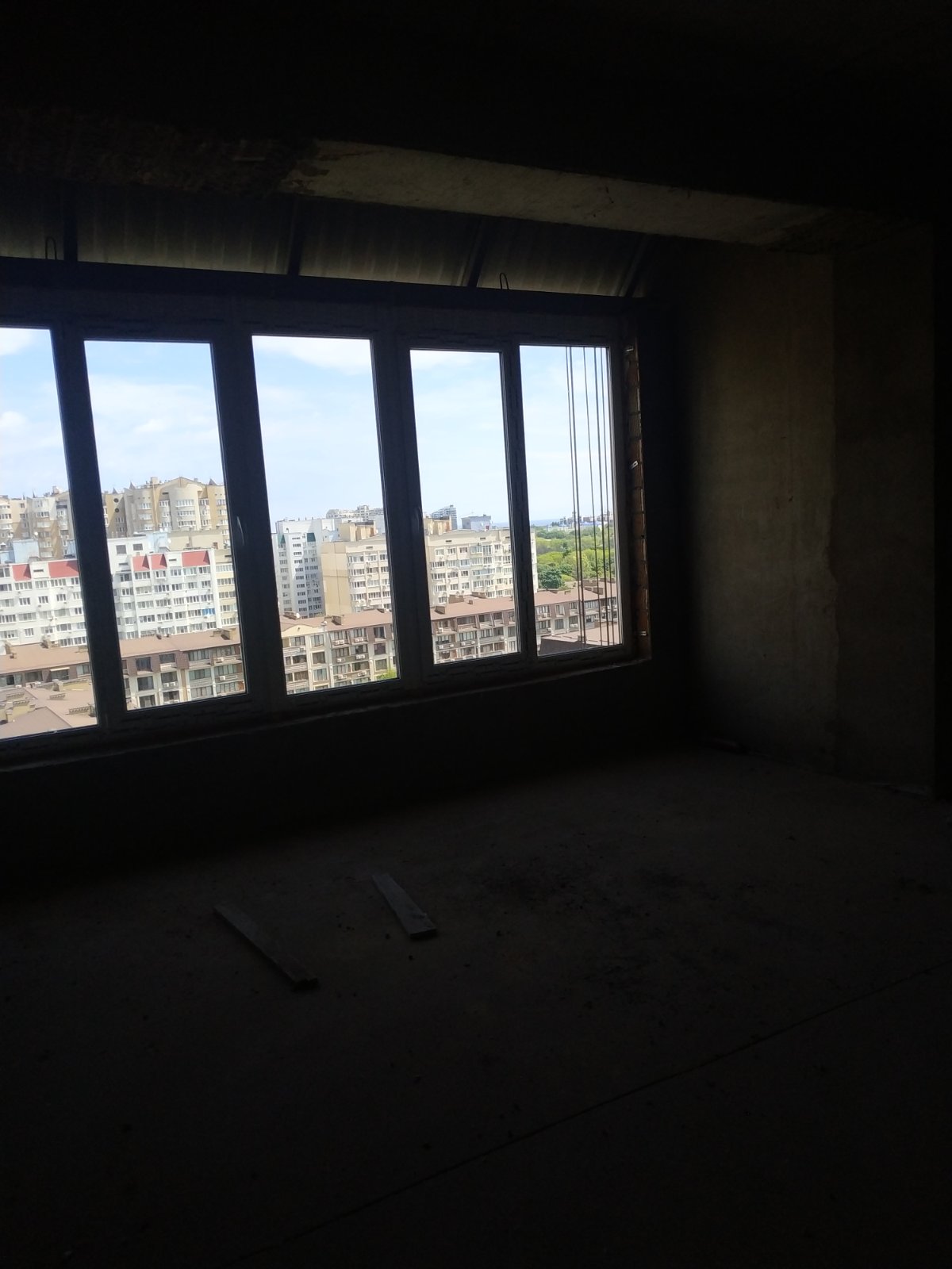 Двохрівнева квартира на Зоопарковій