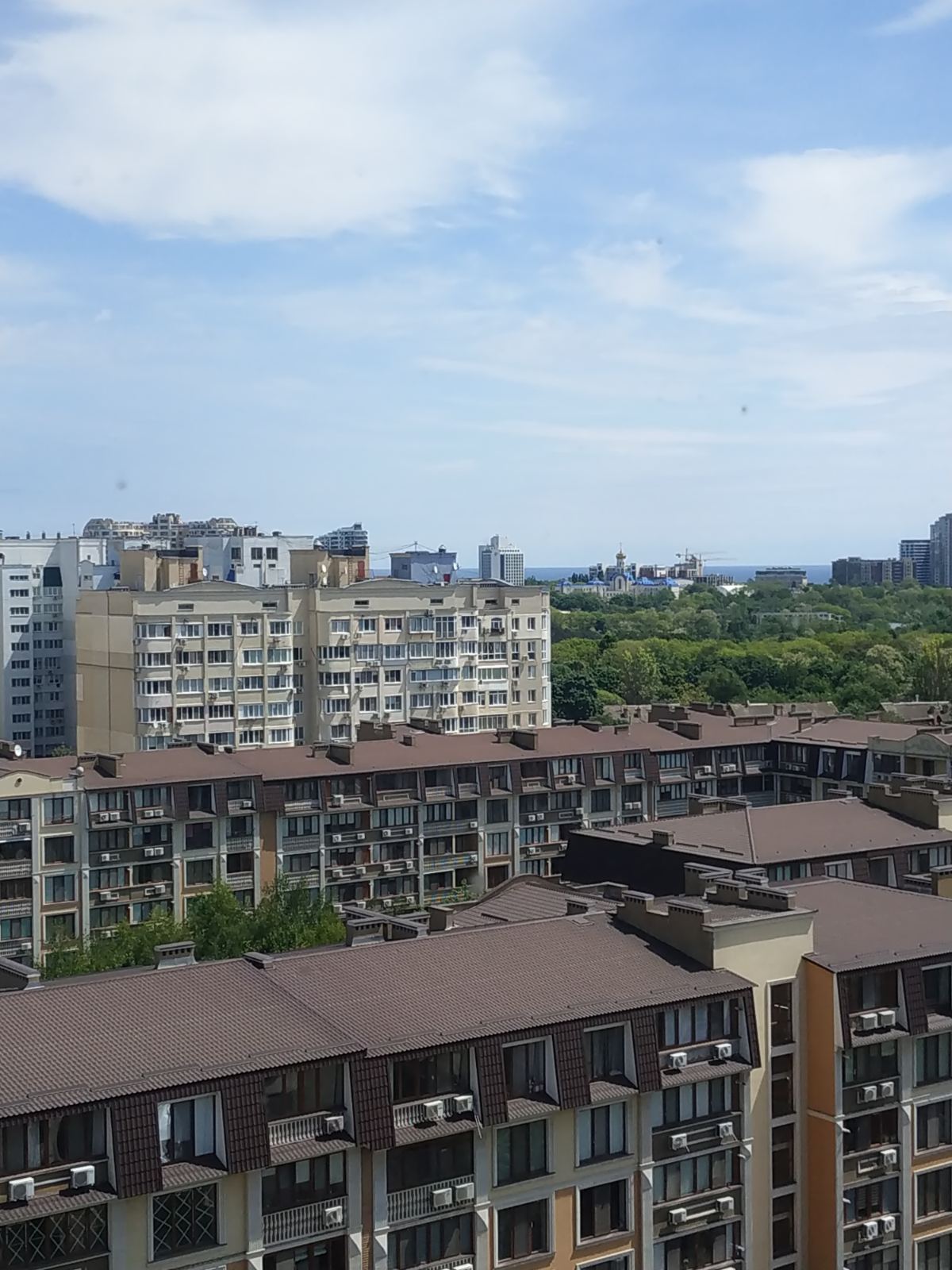 Двохрівнева квартира на Зоопарковій