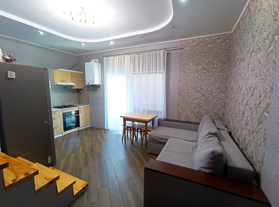 Квартира на Коминтерна ул.