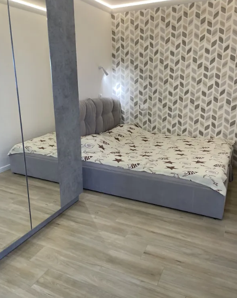 Квартира на Святослава Ріхтера ул.