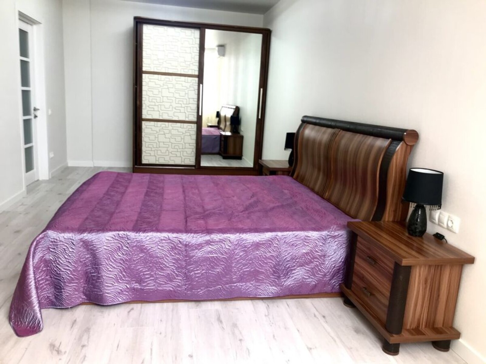 Квартирам на Жаботинського вул.