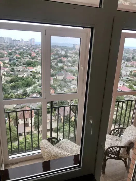 Квартирам на Жаботинського вул.