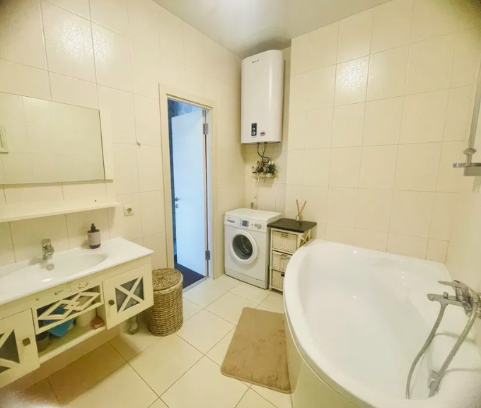 Квартира на Среднефонтанская ул.