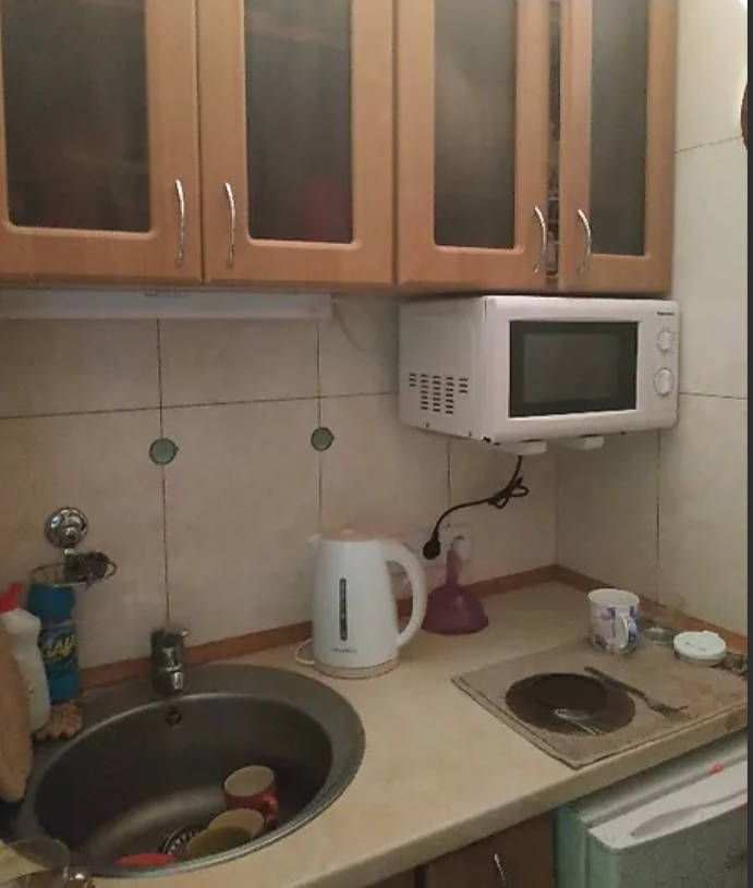 Однокімнатна квартира на Зоопарковій