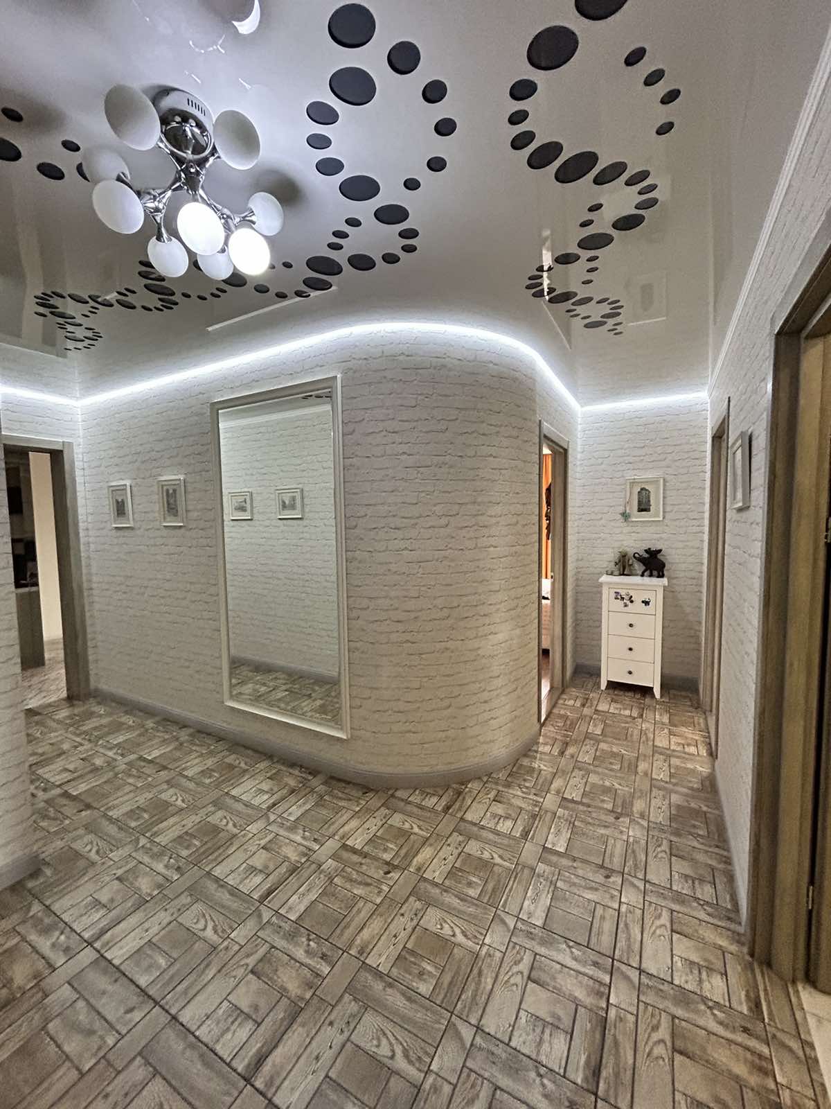 квартира на пр Глушко ул.