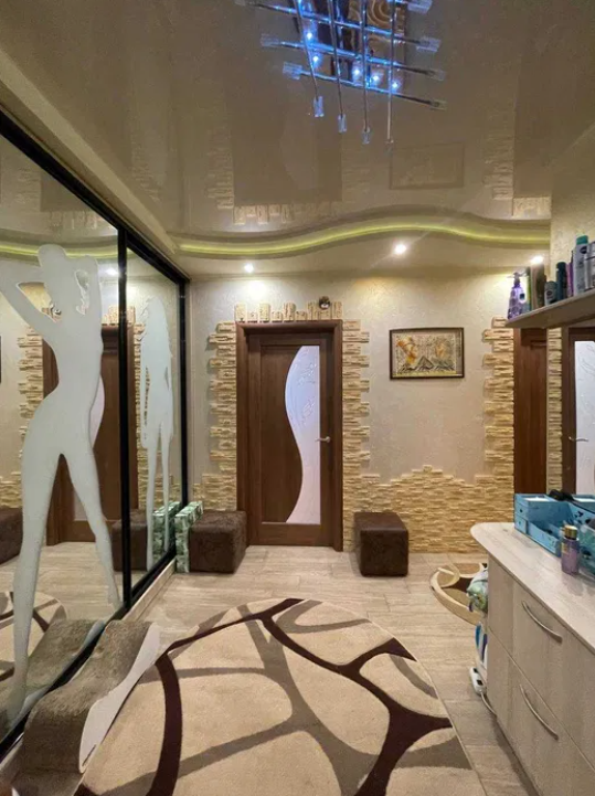 Квартира на Генерала Цветаева ул.