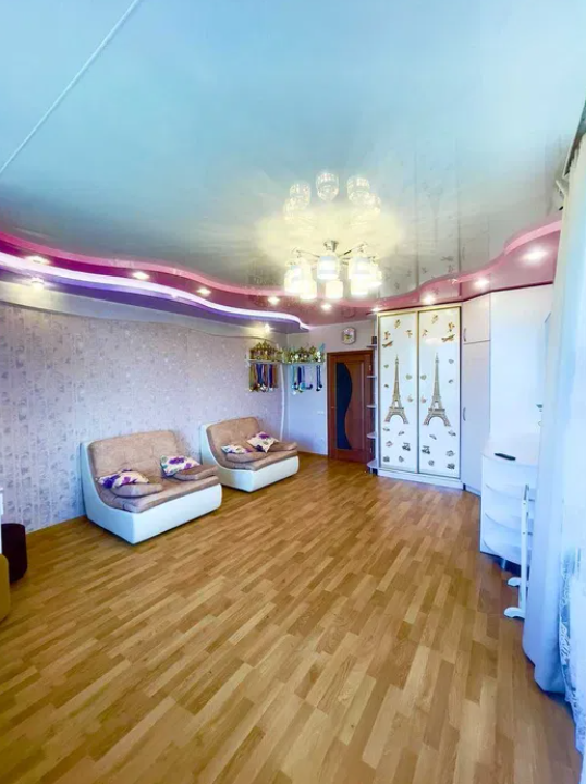 Квартира на Генерала Цветаева ул.