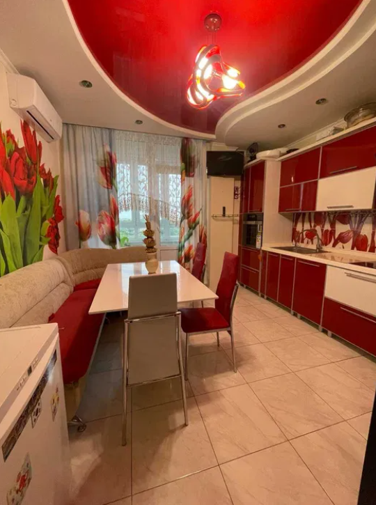 Квартира на Генерала Цветаева ул.