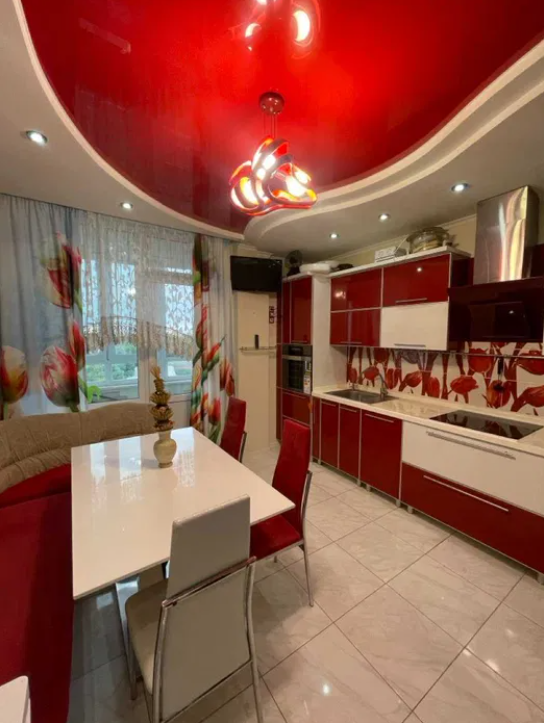 Квартира на Генерала Цветаева ул.