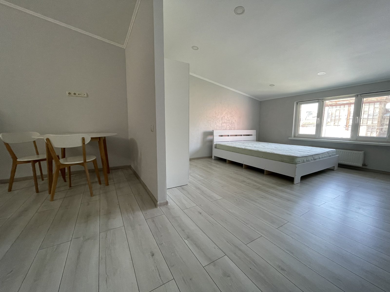 Студійна квартира на Грецькій вул.