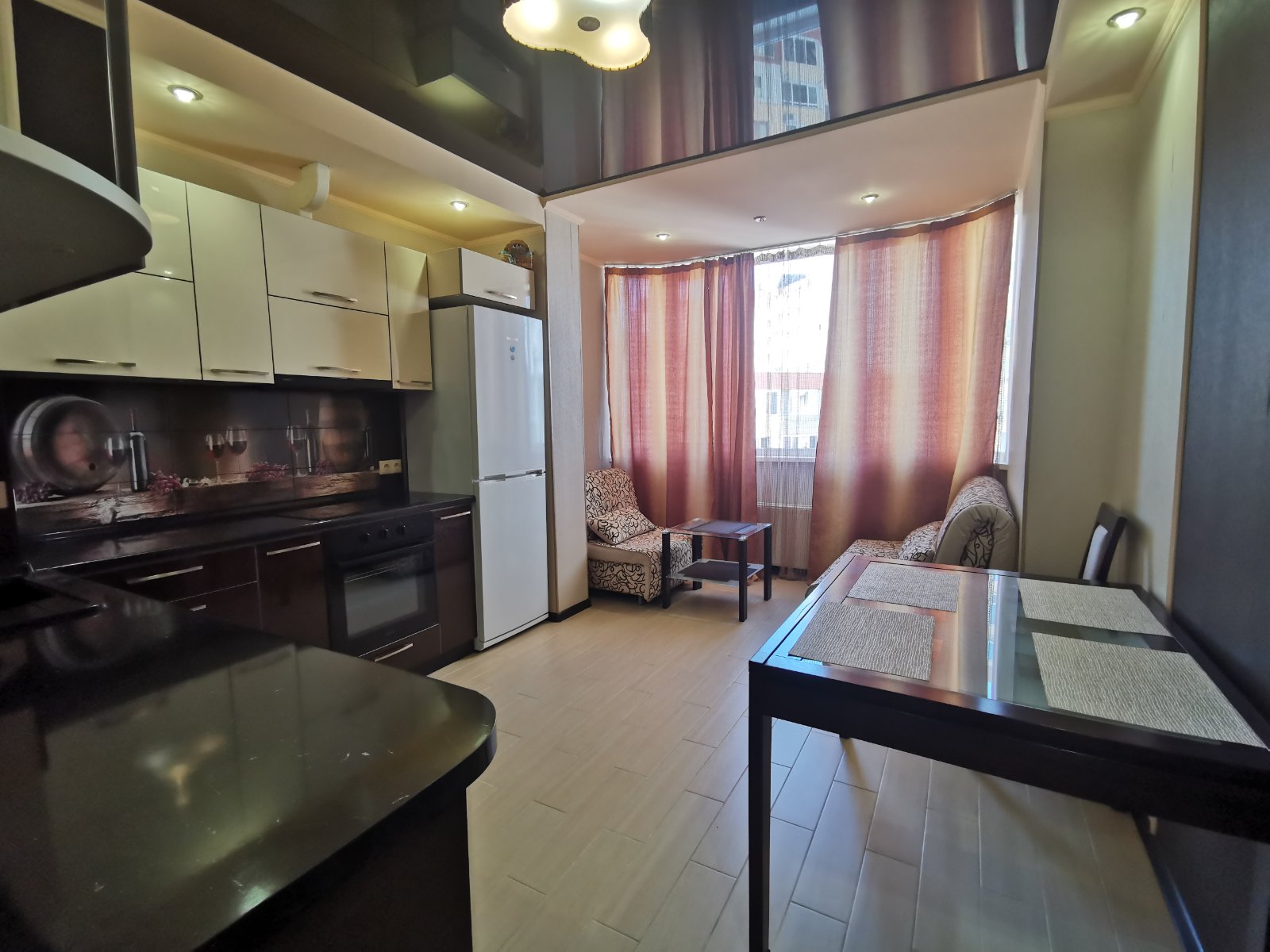 Квартира на Небесної Сотні вул.