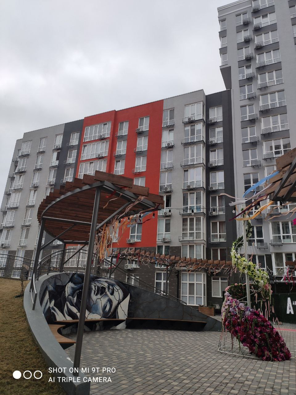 Продам квартиру на вул. Спрейса