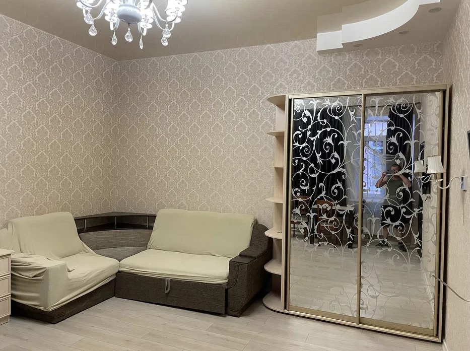 У продажу 2 кімнатна квартира біля парку Шевченка