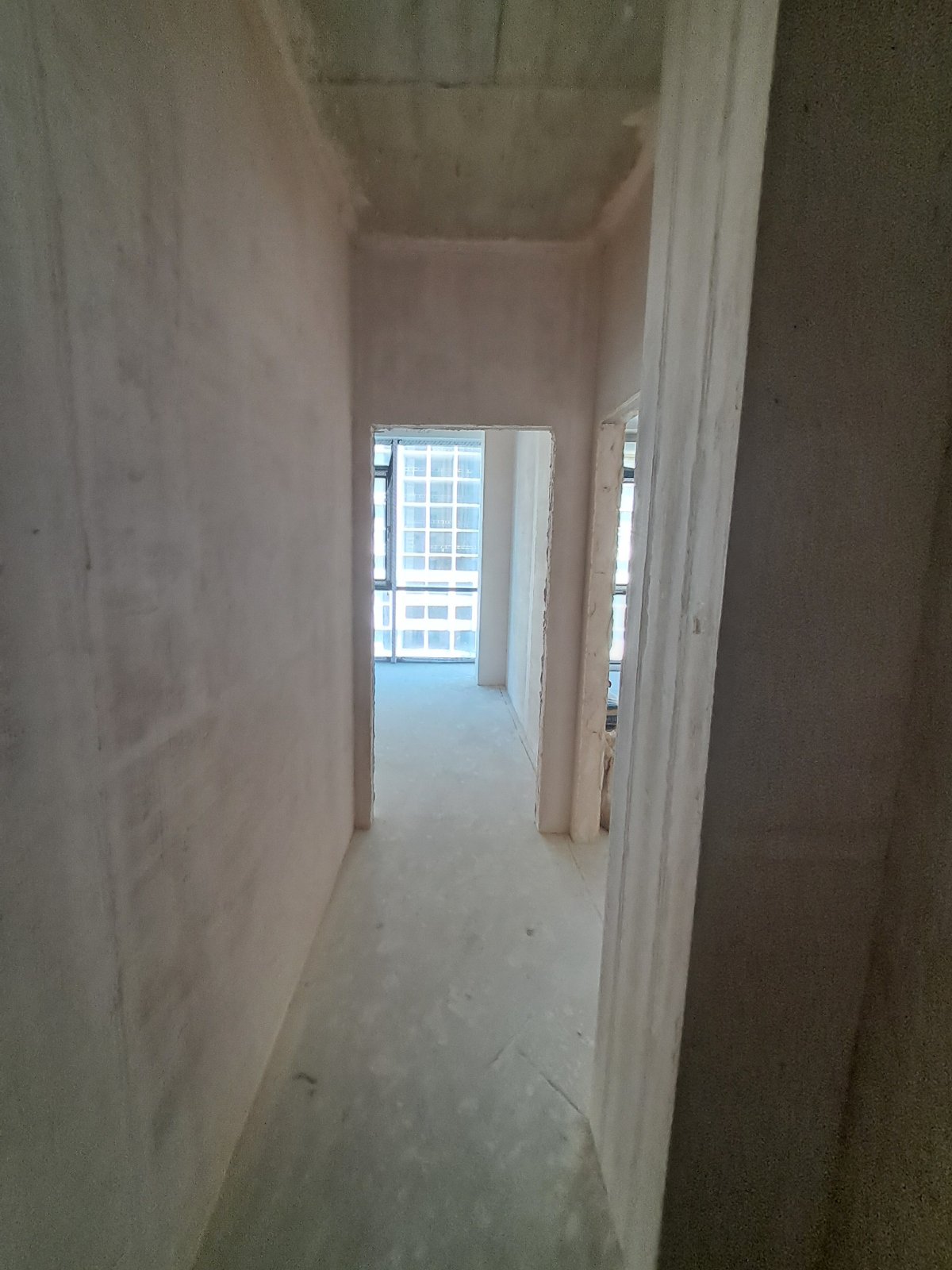 Продам 2 кімнатну квартиру на Дружби Народів вул.