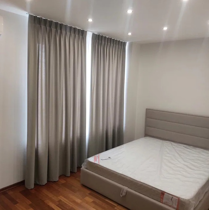 Квартира на  Бочарова Генерала ул.