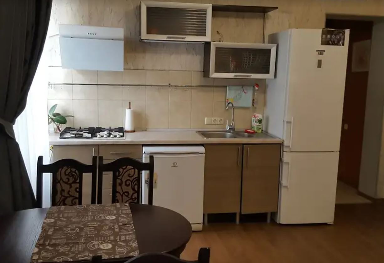 Двухкімнатна квартира на Канатній