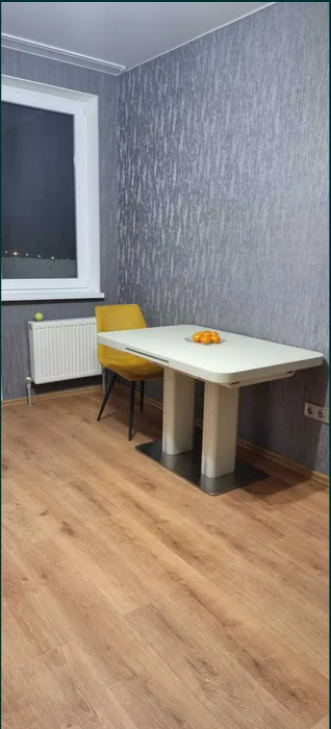 Квартира на Шкільна вул.