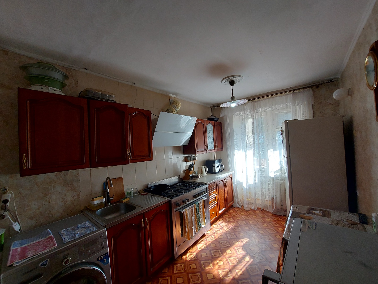 Квартира на Добровольського просп.