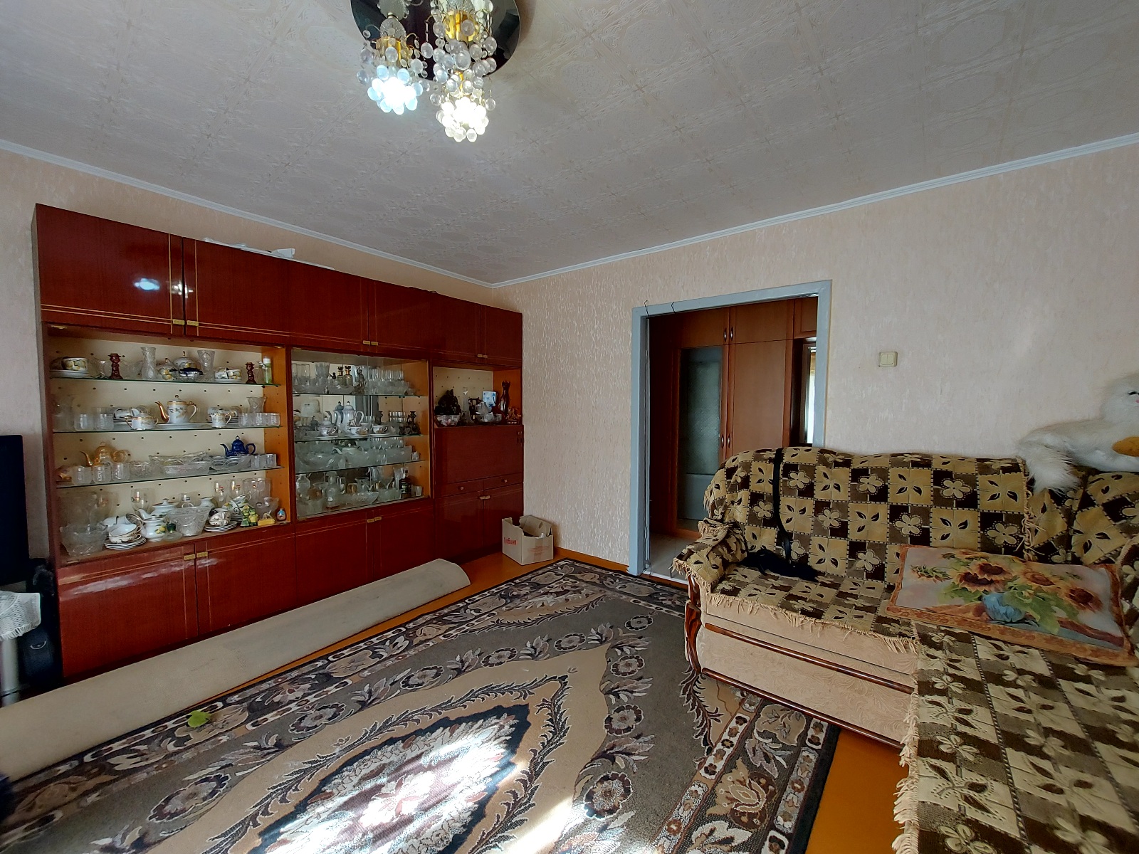 Квартира на Добровольського просп.