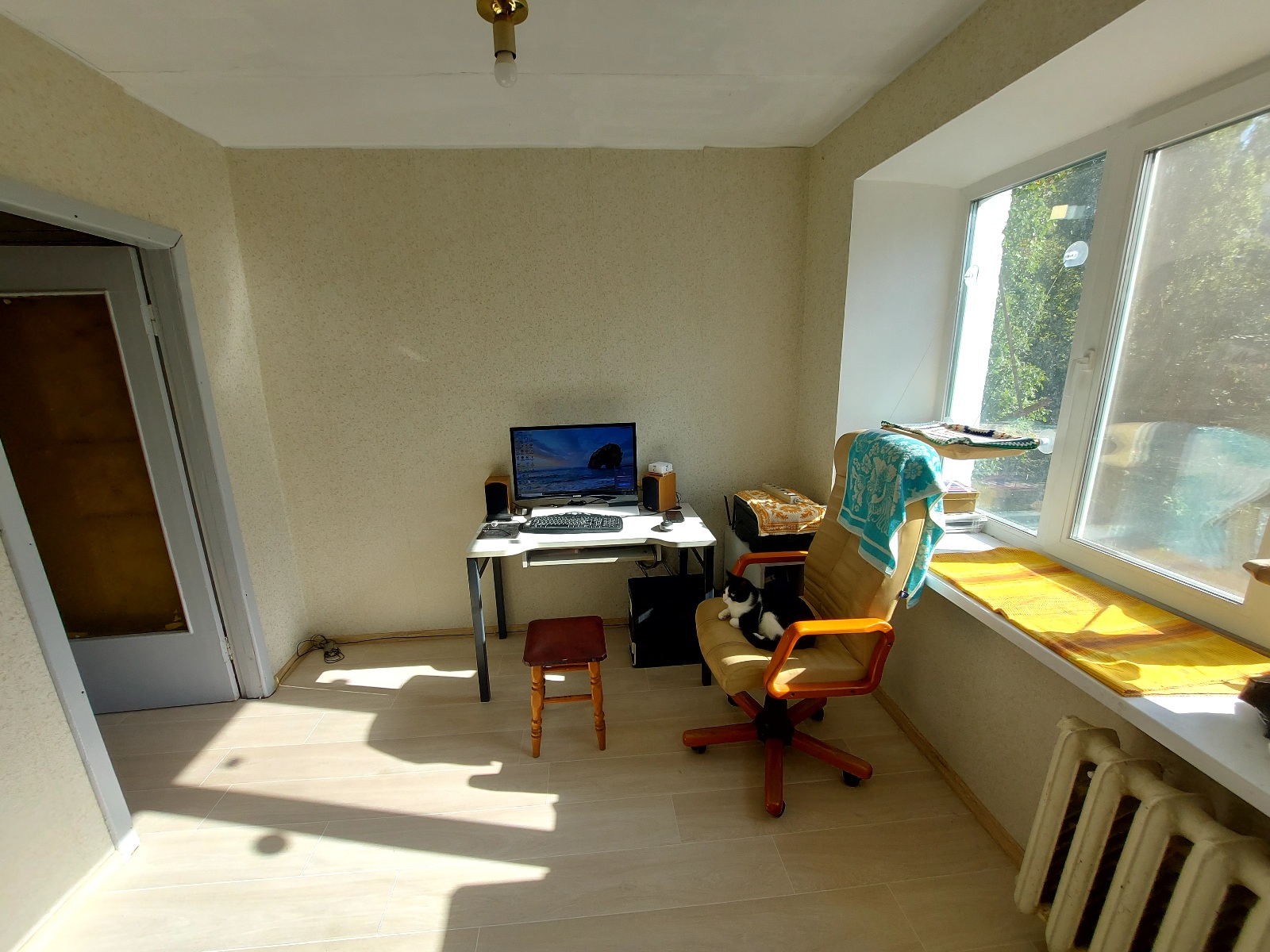 Квартира на Добровольського просп.