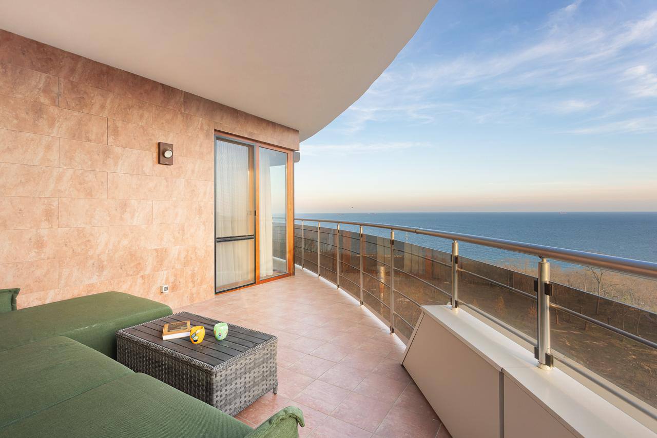 квартира с террасой пер. Инбер Веры