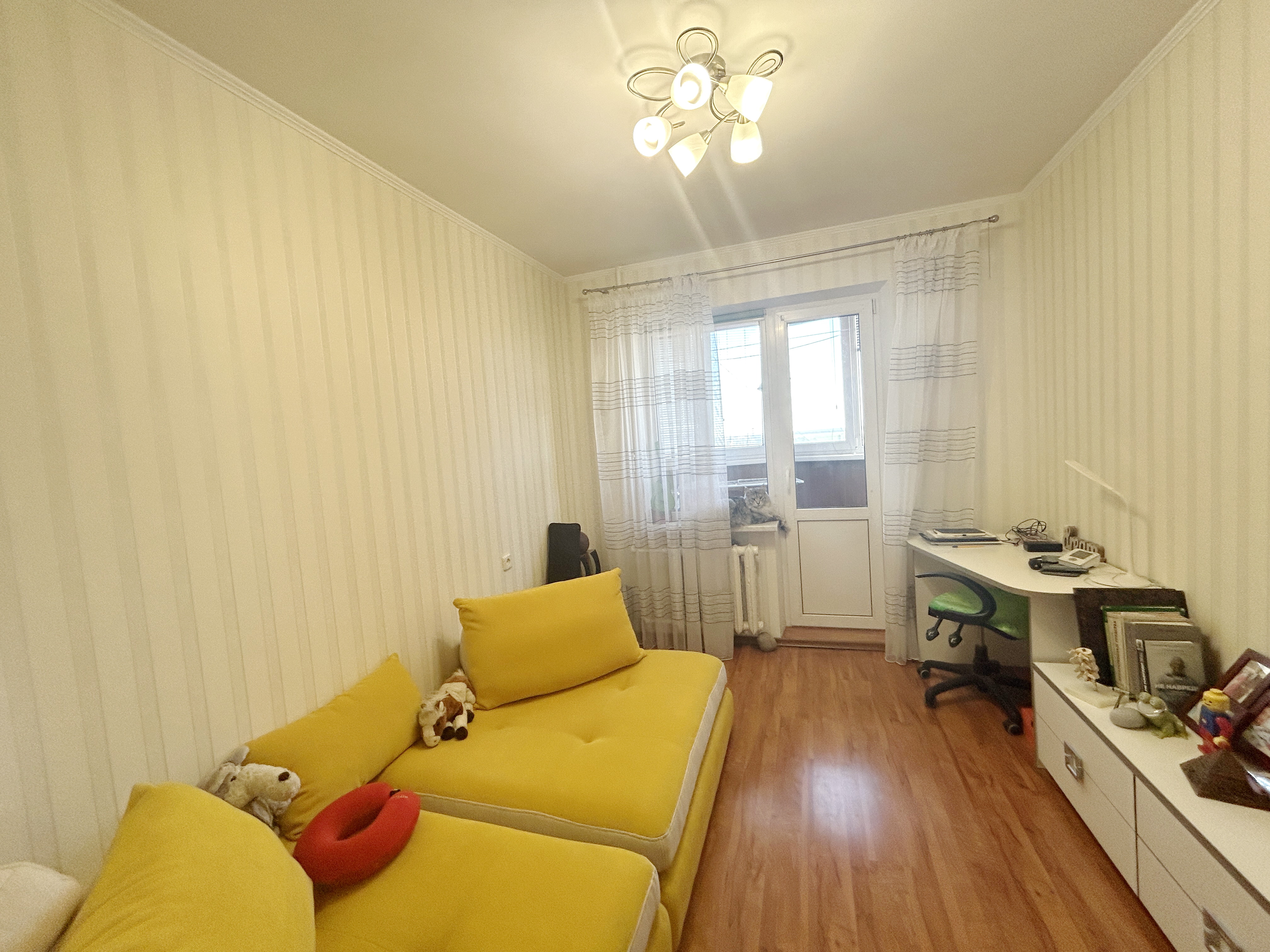 Квартира на Князя Я.Мудрого (Академіка Глушко) просп.