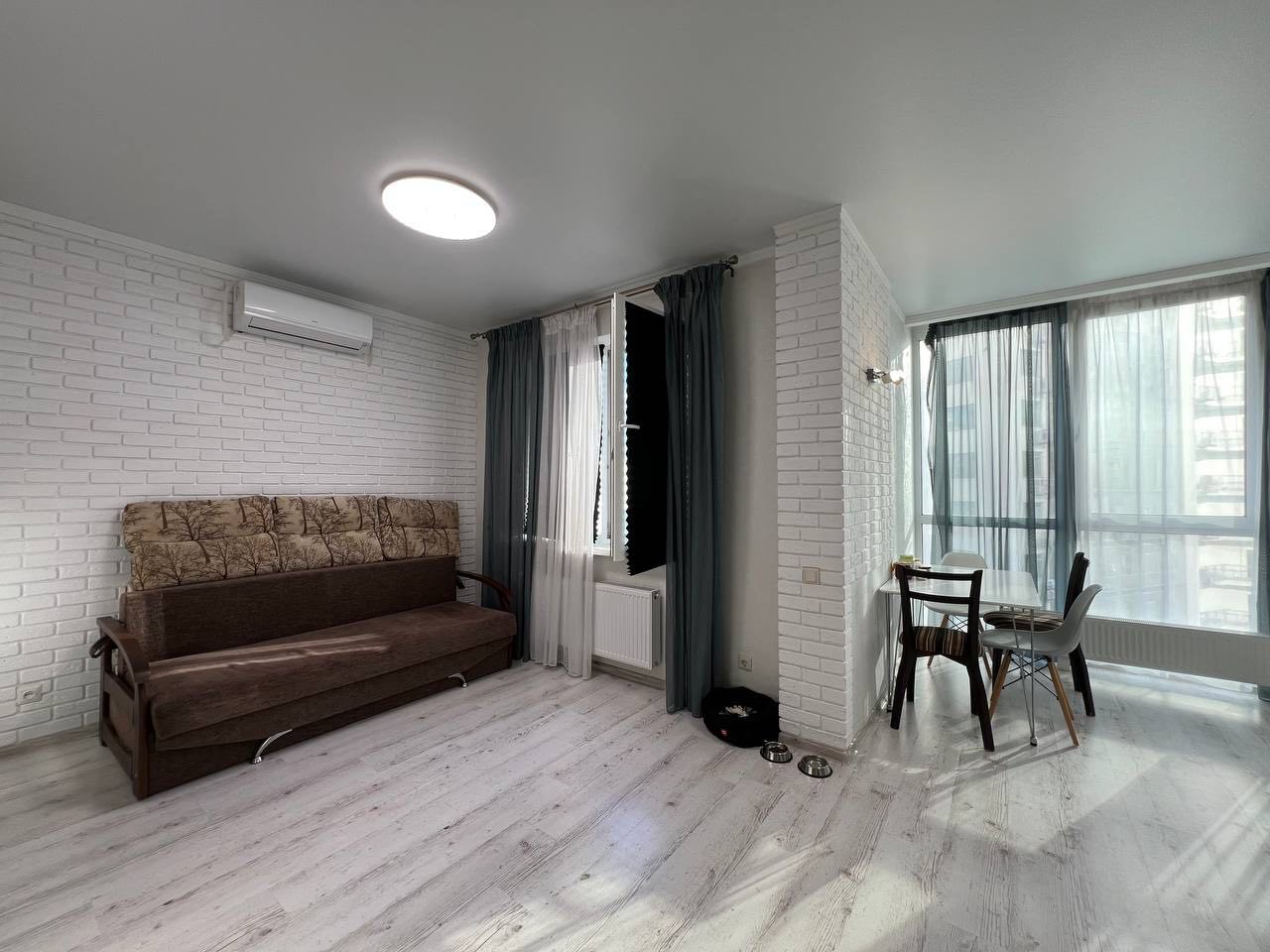 Квартира з ремонтом на Марсельській вул.