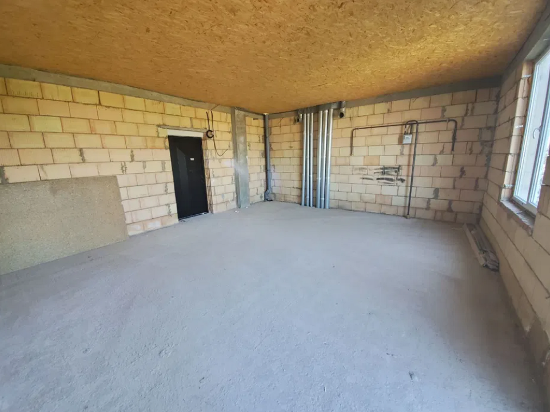 Однокімнатна на Малиновського ЖК Брусниця