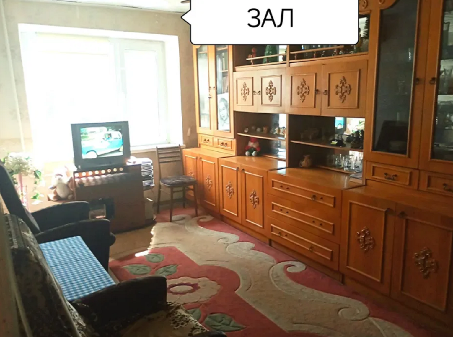 Трикімнатна на Середньофонтанській