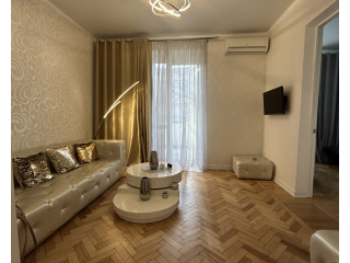 Квартира на Пастера вул.