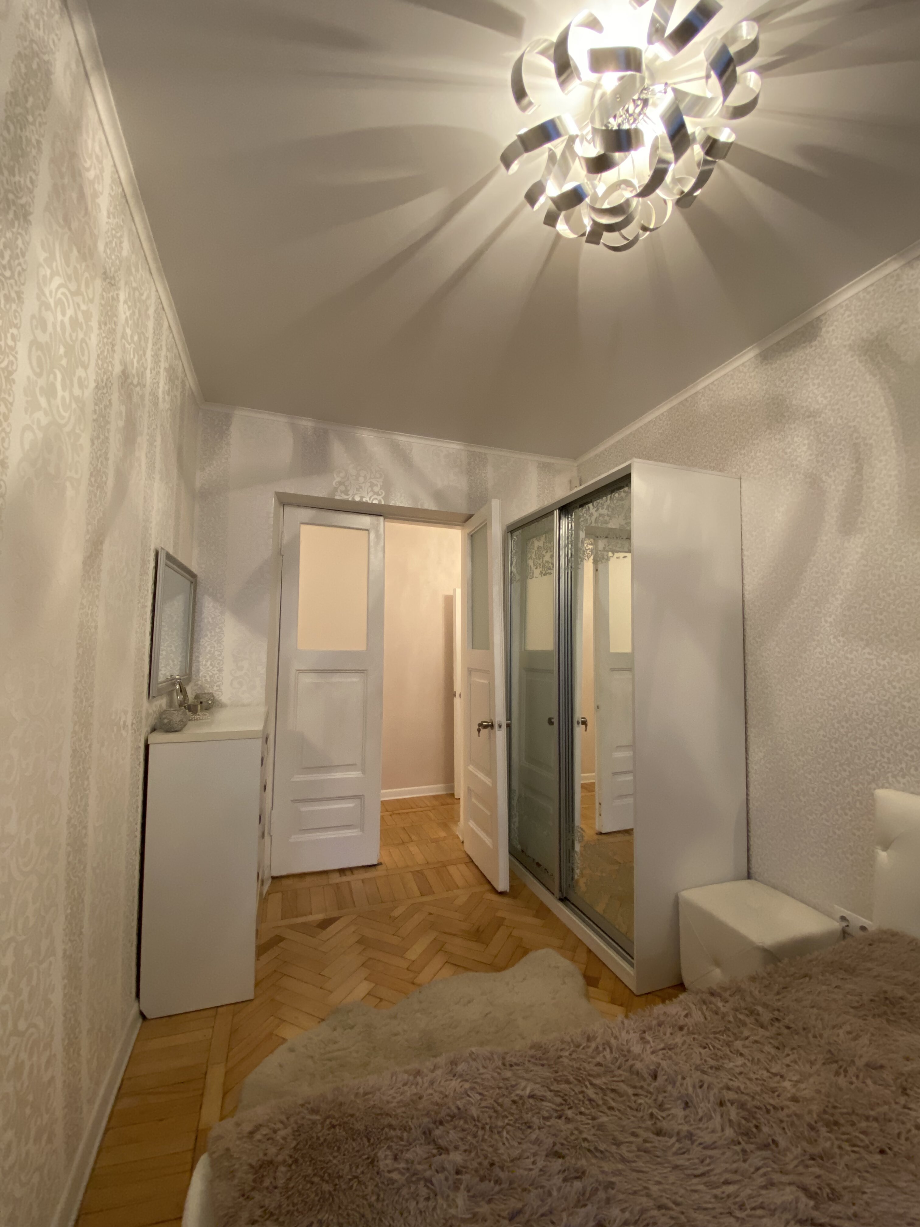 Квартира на Пастера вул.