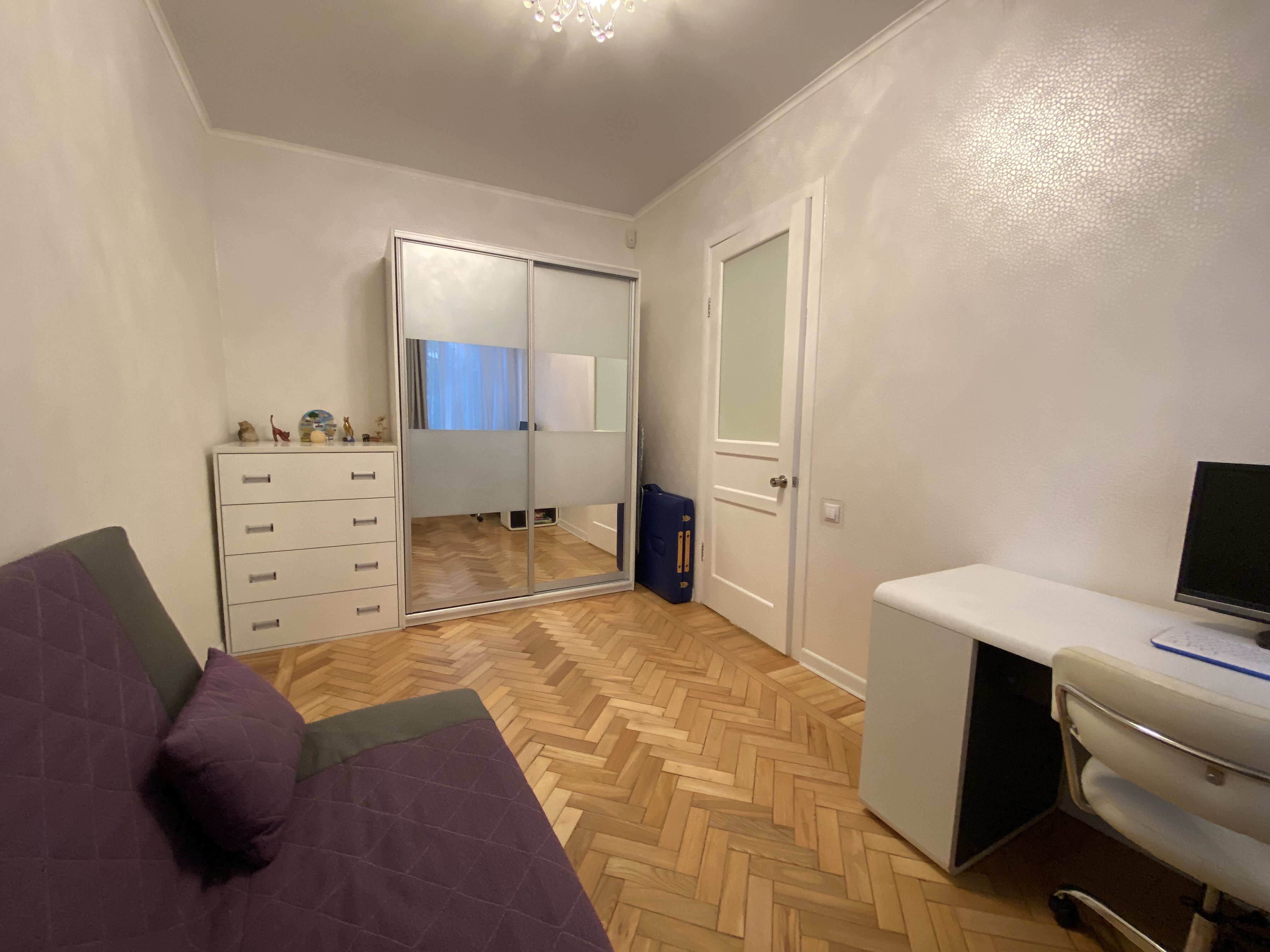 Квартира на Пастера вул.