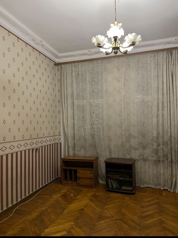 Продаємо 5-к квартиру на вул. Новосельського