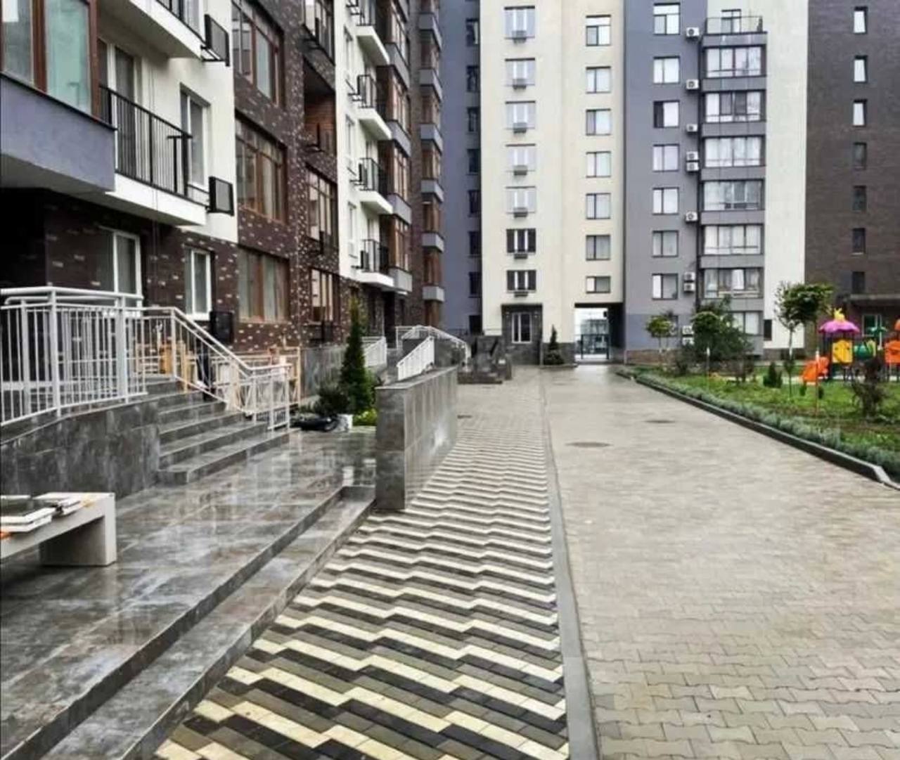 Квартира на Чехова вул.