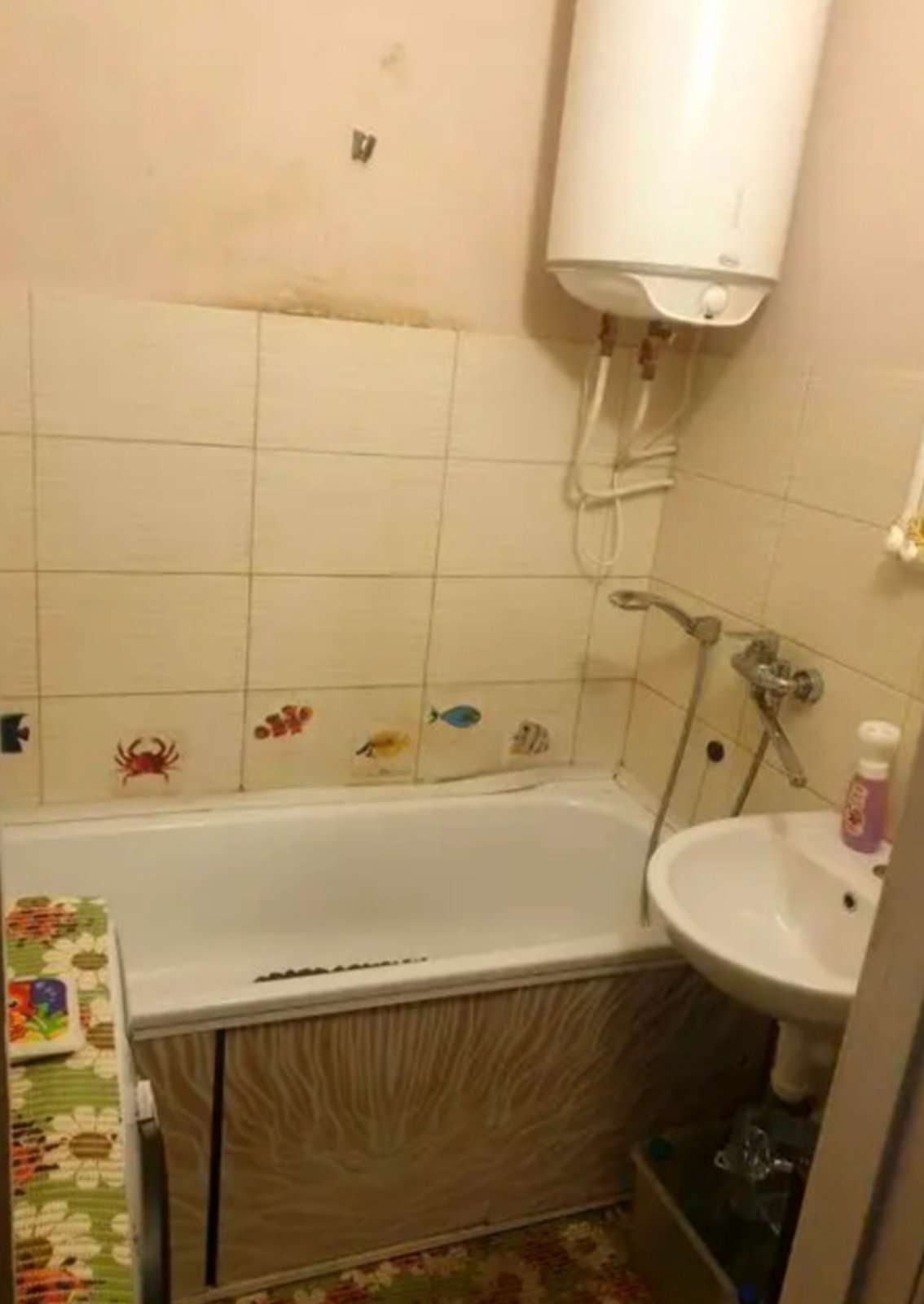 Квартира на Святослава Ріхтера ву.