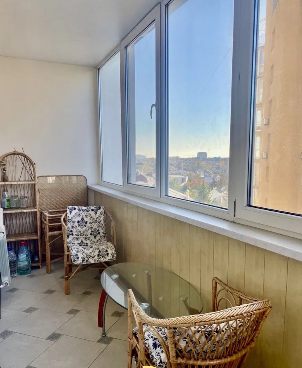 Квартира на Авдєєва-Чорноморського вул.