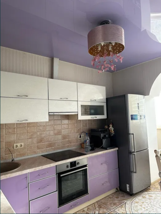 Квартира на Школьній вул