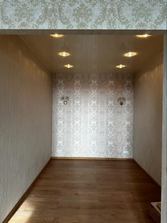 Квартира на Школьній вул