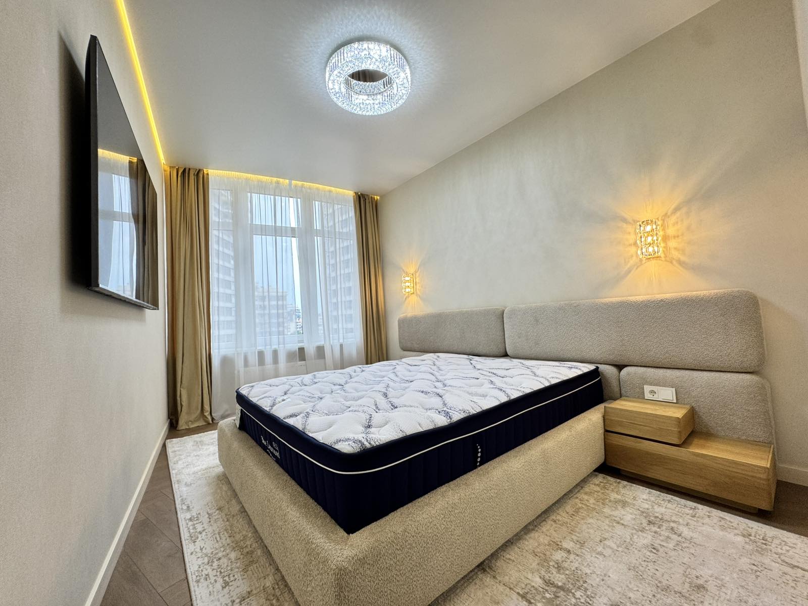 Квартира на Каманіна вул.