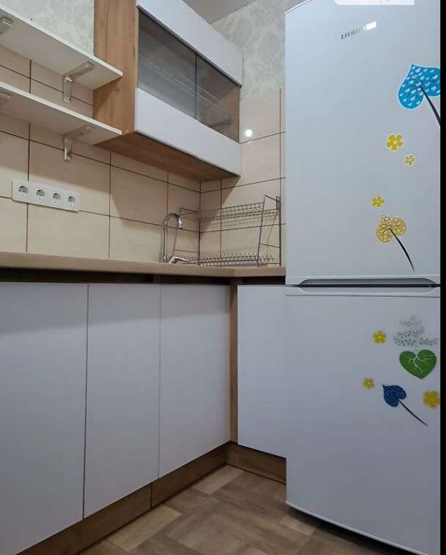 квартира на Небесній Сотні вул