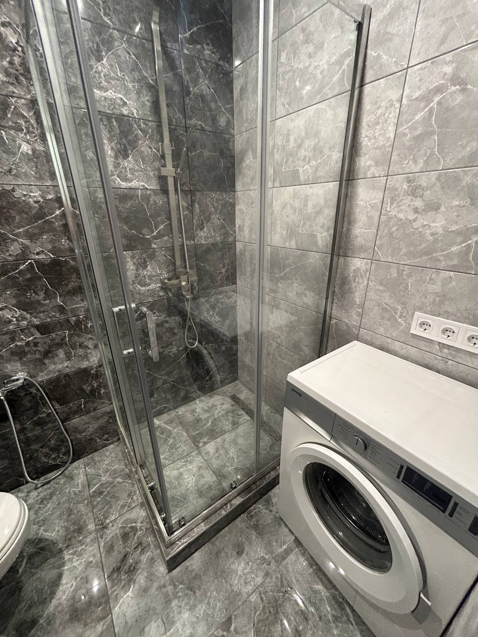 Квартира на Жемчужній вул.